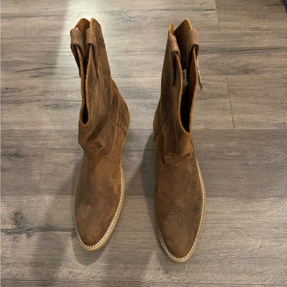 1/2 size too big - Picture 6 of 6